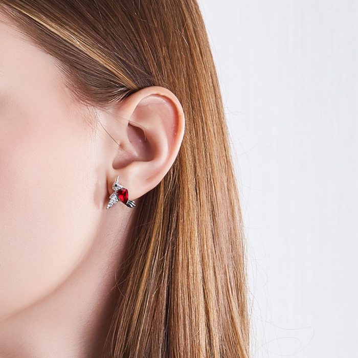 Mayfer, arete tipo broquel para mujer de Colibrí decorado con cristal color rojo - Imagen 2
