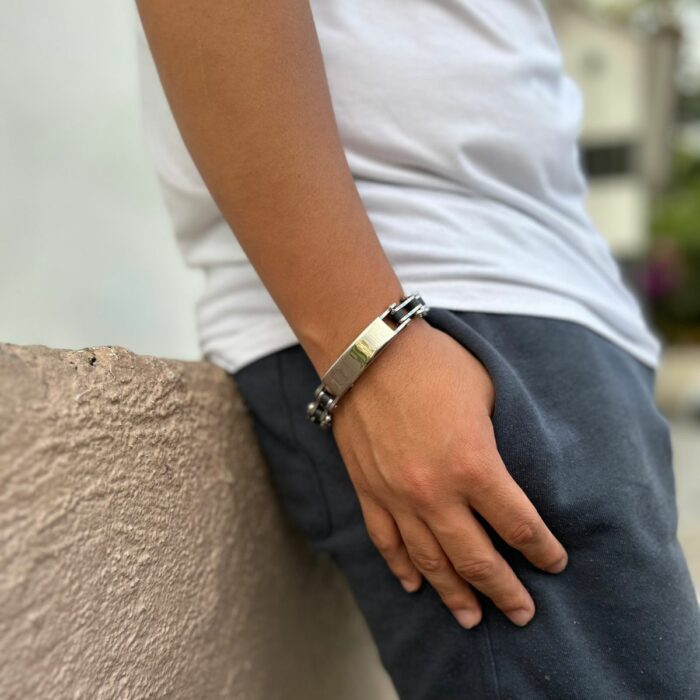 Mayfer Homme,Pulsera tipo esclava para   de acero inoxidable en color plateado con negro. - Imagen 2