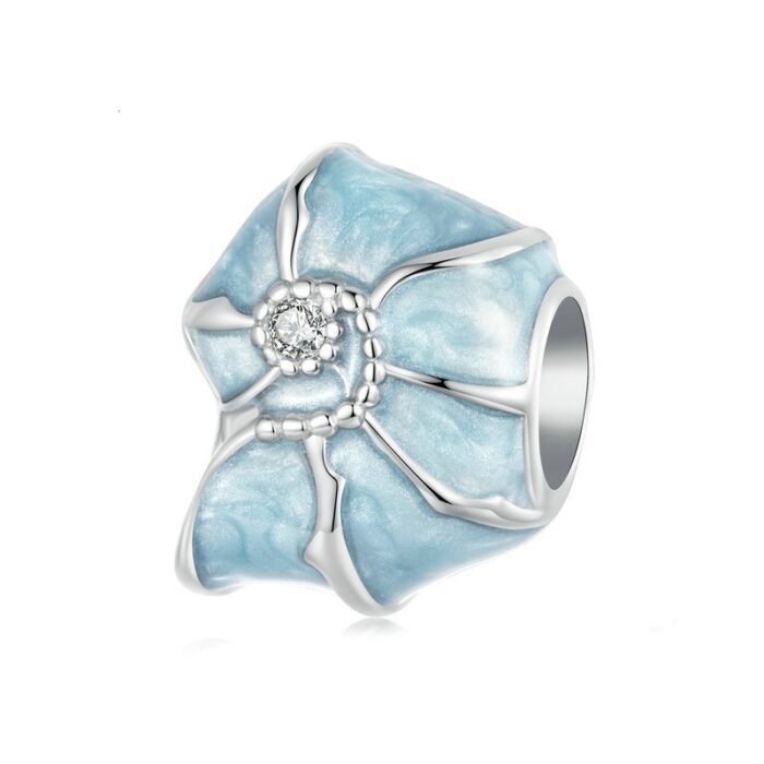 Mayfer|Charm con forma de caracol esmaltado - Color Plateado.